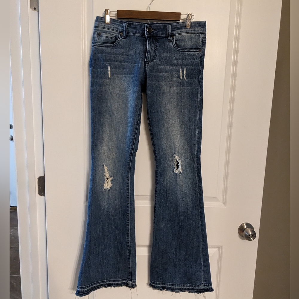 Kut From The Kloth Women's Jeans Medium Wash Distressed Size 4